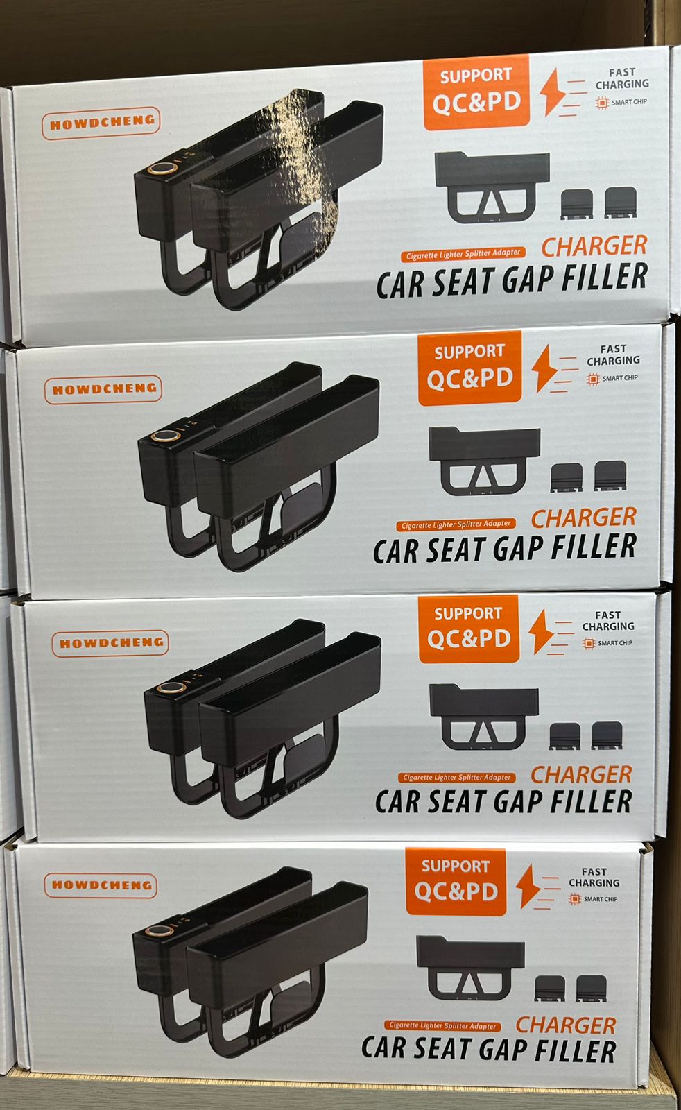 منظم شحن متعدد الوظائف للسيارة USB و TYPE-C