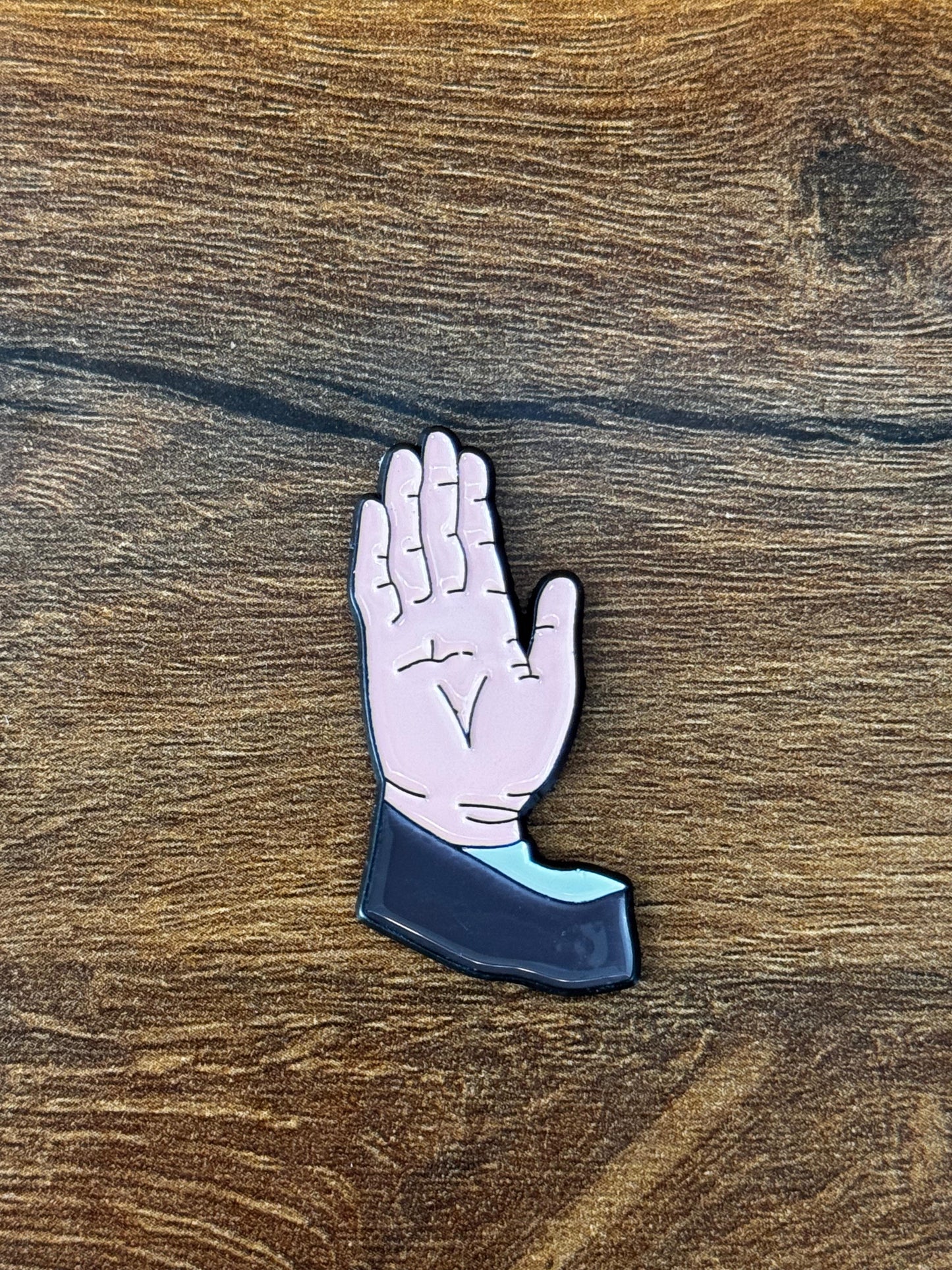 BADGE HAND