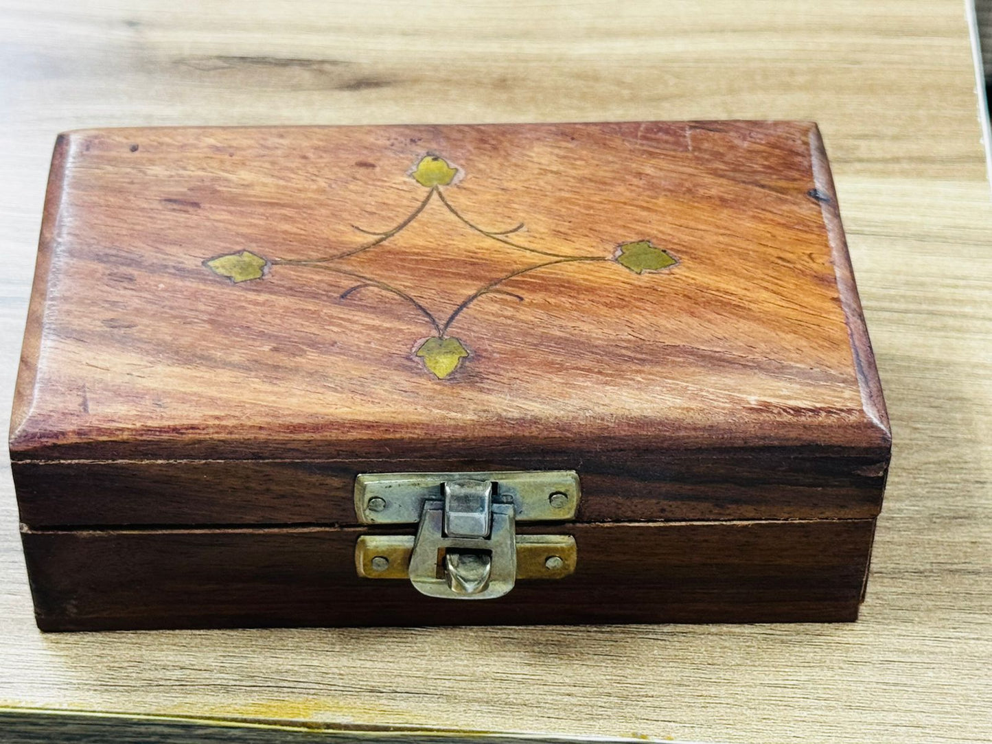 Oud box(25)