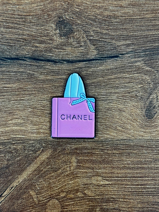 BADGE CHANEL Bag