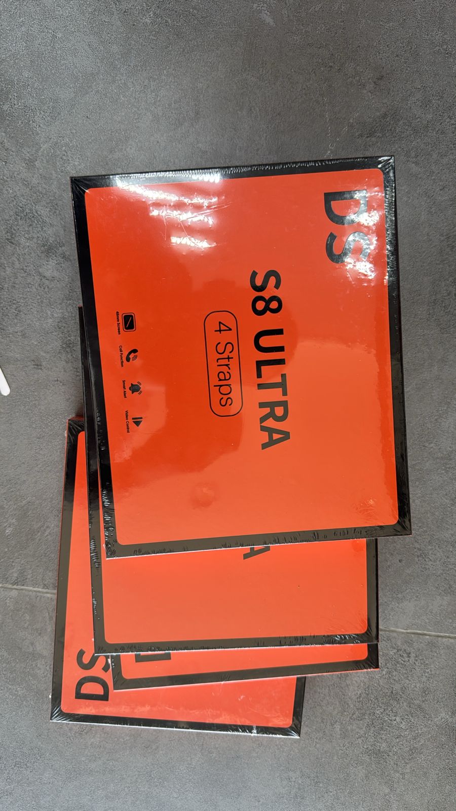 DS S8 ULTRA SMART WATCH 4 STRAPS